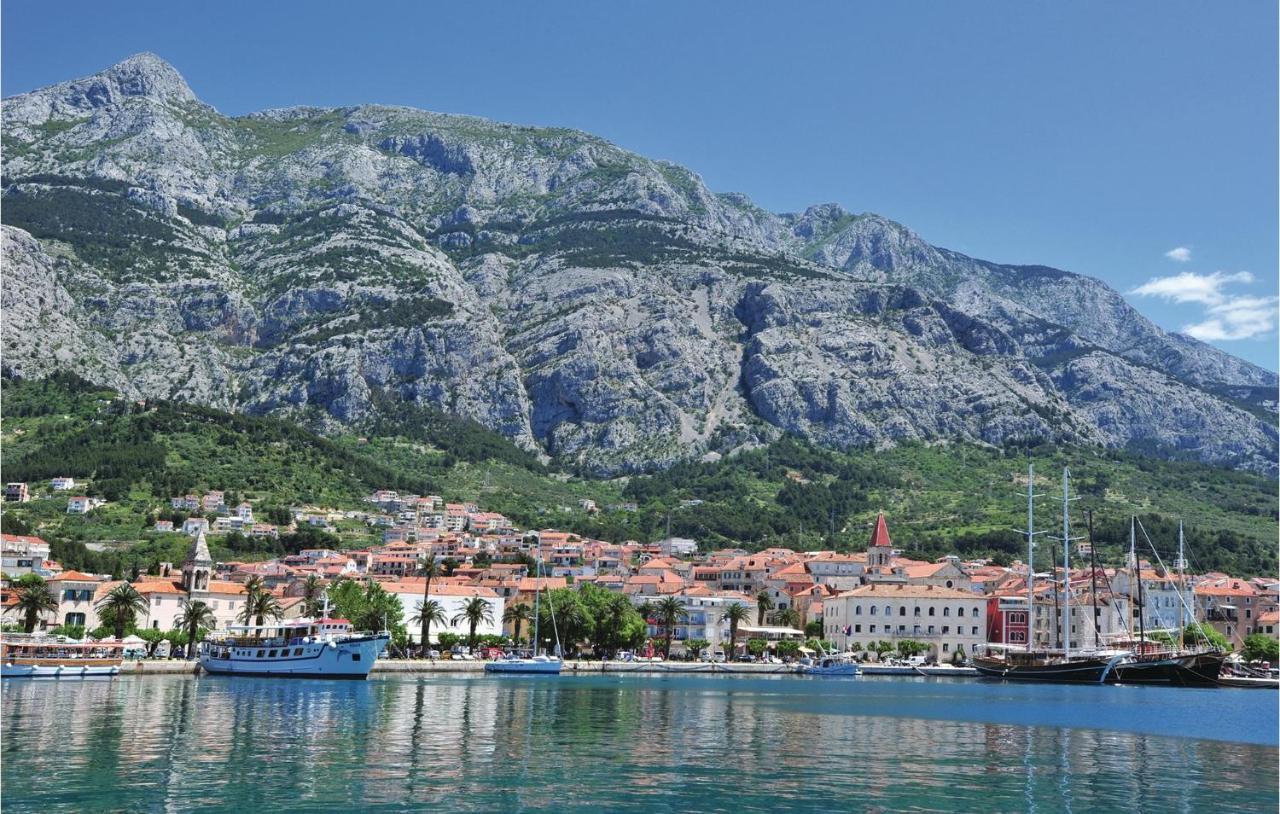 1 Bedroom Awesome In * Makarska